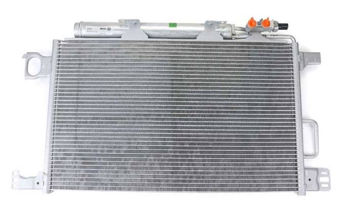 Mercedes A/C Condenser 2035002154 - Behr 351303411